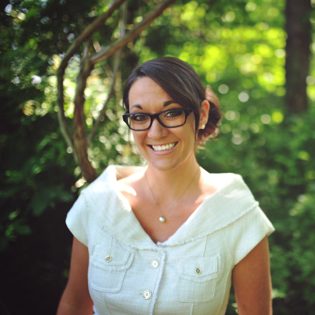Jillian Zilch of frame worthy events in the woods for wedded Indiana wedding planner
