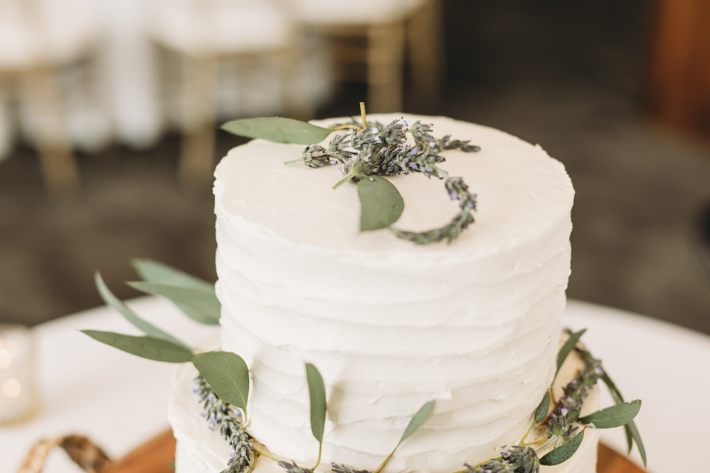 top of wedding cake at an Indianapolis Hawaiian Jewish Wedding