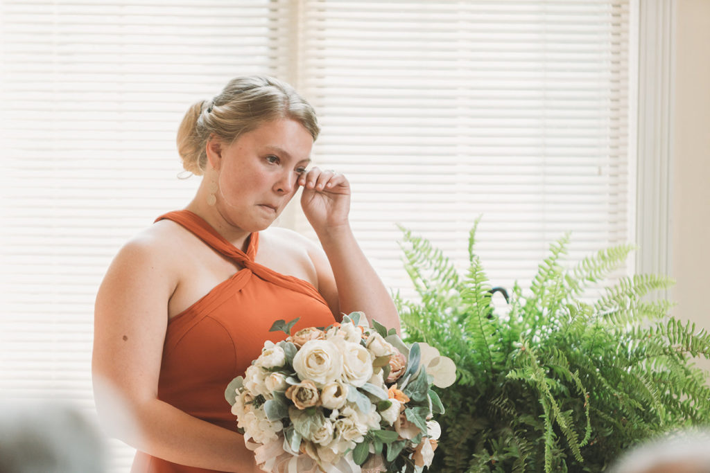 maid of honor cries during her mom's wedding during their five willows wedding